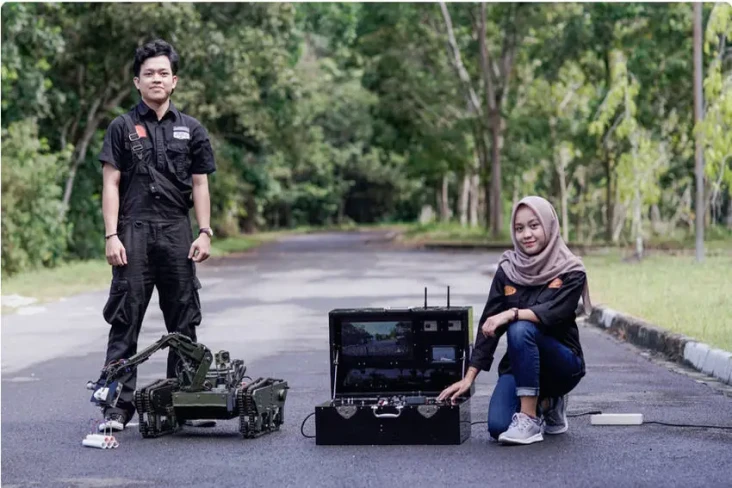 Keren, 2 Mahasiswa PCR...