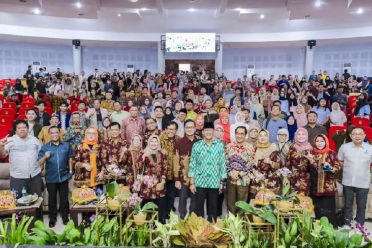 Sandiaga Uno: Ekonomi...