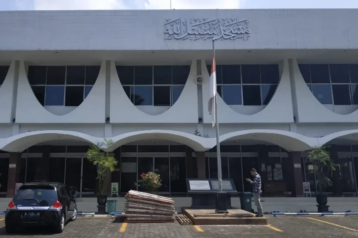 Masjid Sabilillah Malang,...