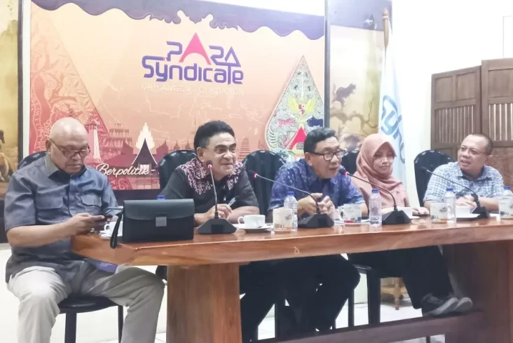 Imbau Gibran Kembalikan...