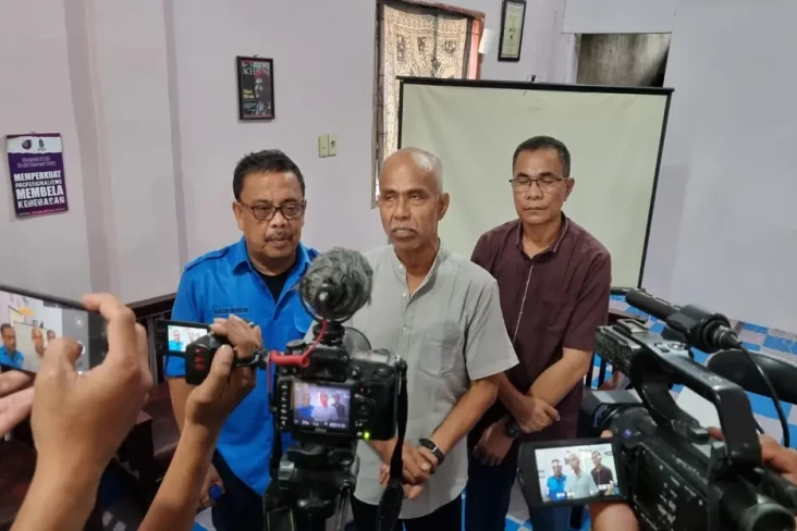 AJI, IJTI, dan PWI Kecam...