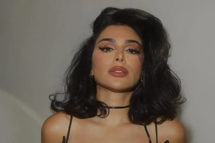 MUA Amerika Huda Kattan...