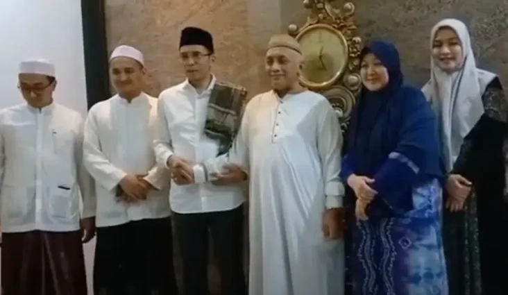 Sambangi Ponpes di Pasuruan,...