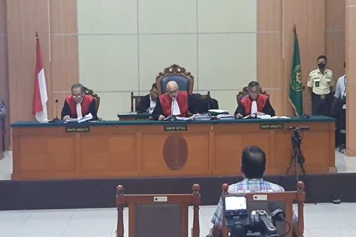 Pencemaran Nama Baik...
