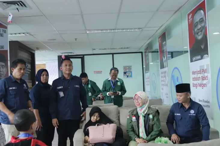 Terlunta-lunta 3 Tahun,...