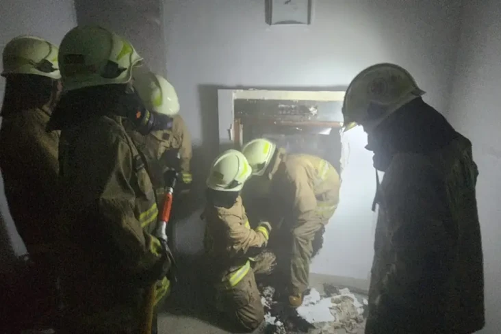 Kebakaran di Basement...
