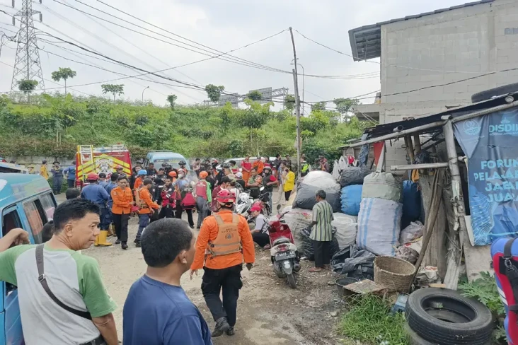 Pekerja Kebersihan Hilang...