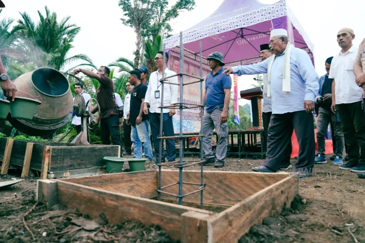 HUT ke-33, Pemprov Halamahera...