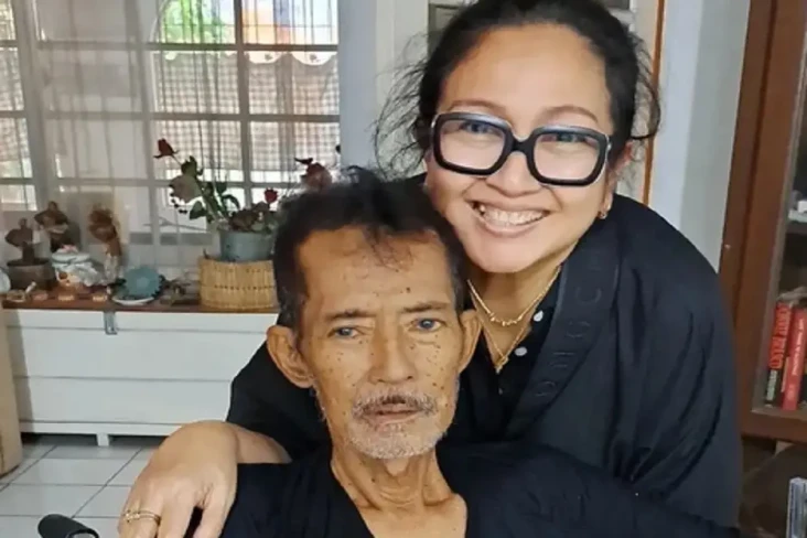 Anak Mendiang Ade Irawan...