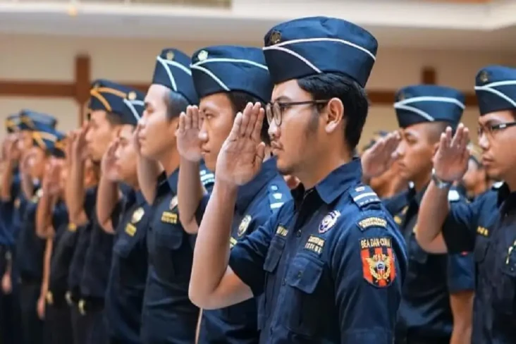 10 Sekolah Kedinasan...