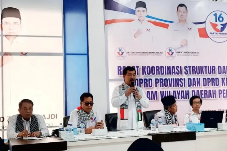 Gelar Konsolidasi, Caleg...