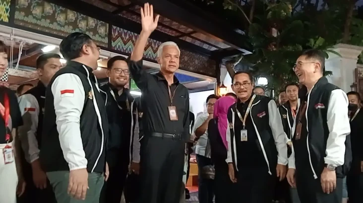 Ganjar dan Mahfud Tiba...
