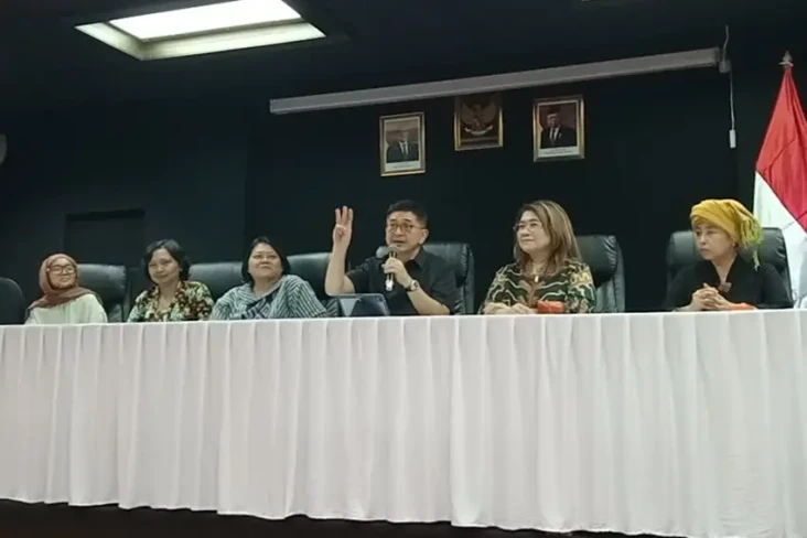 TPN Ganjar-Mahfud Semakin...