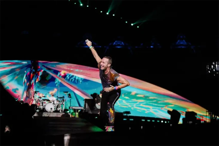 Coldplay Tutup Konser...