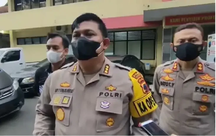 Hari Ini Polisi Periksa...