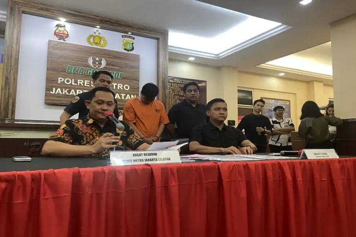 Polisi Tangkap Pelaku...