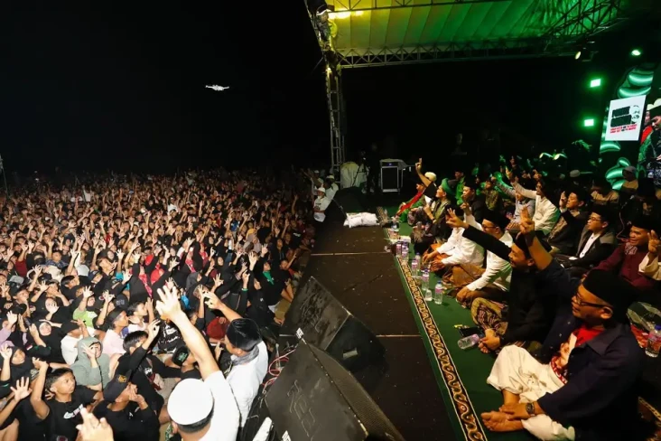 Lamongan Bersholawat,...