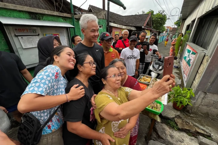 Ganjar Napak Tilas Tempat...