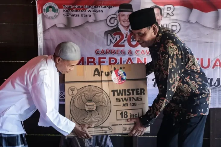 TGS Ganjar Bantu Meja...