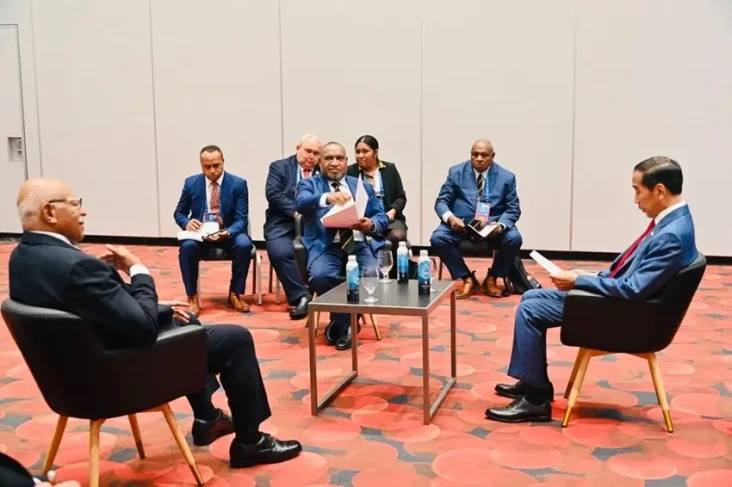 Trilateral dengan Fiji...