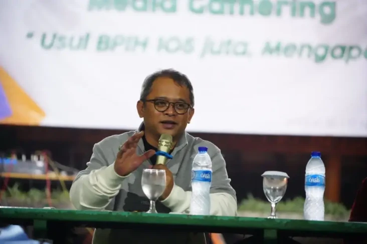 Biaya Haji Diusulkan...