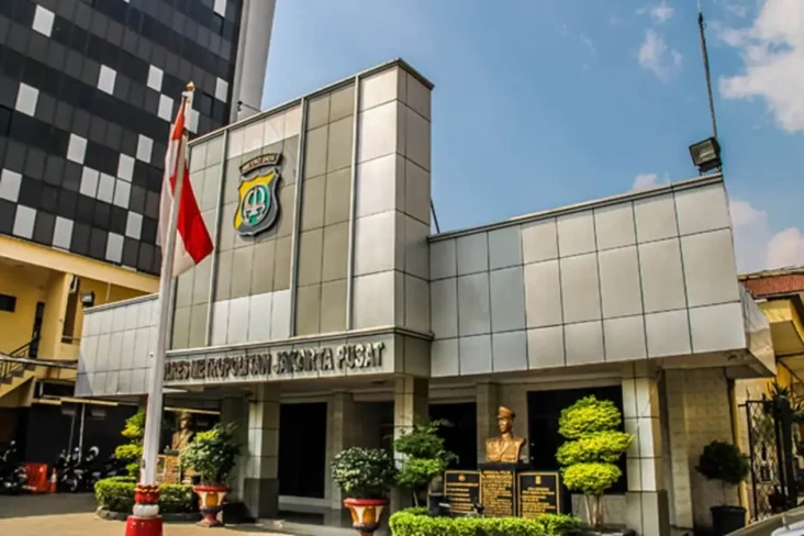 Polres Jakpus Bakal...
