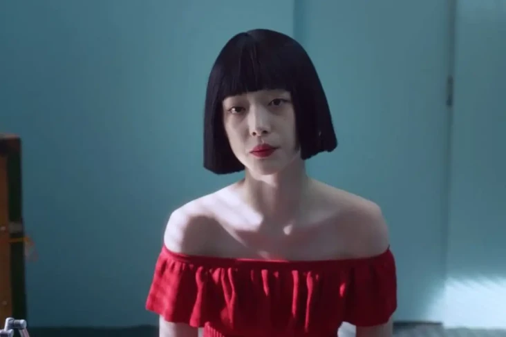 Daftar Film dan Drama...