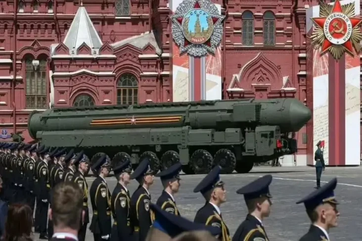 Kehebatan Rudal Meteorit...