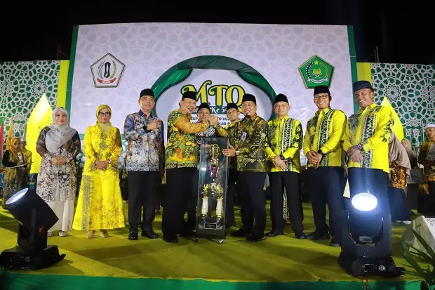 Penutupan MTQ Ke-54,...