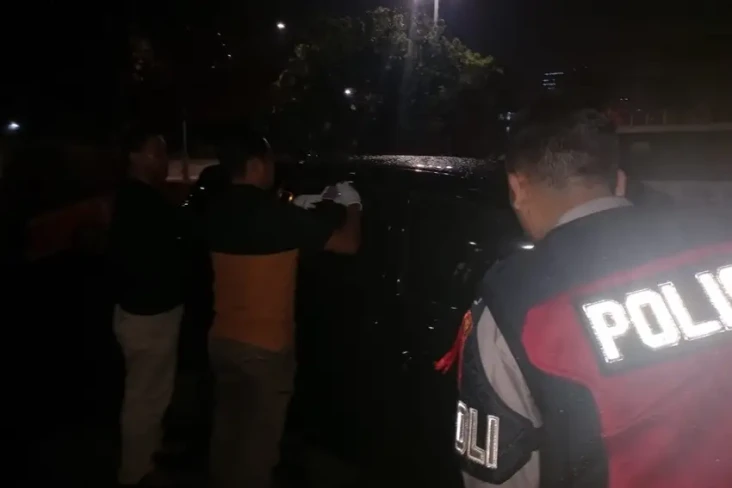 Dicari Keluarga Sejak...