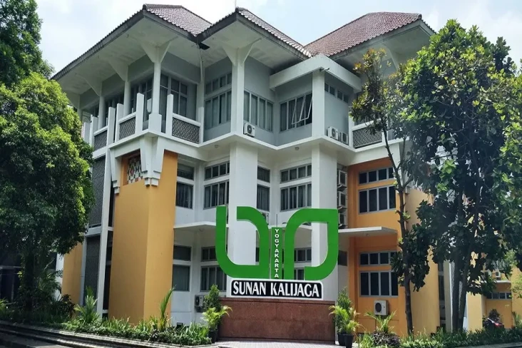 Mau Kuliah di Kampus...
