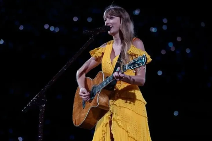 Taylor Swift Tunda Konser...