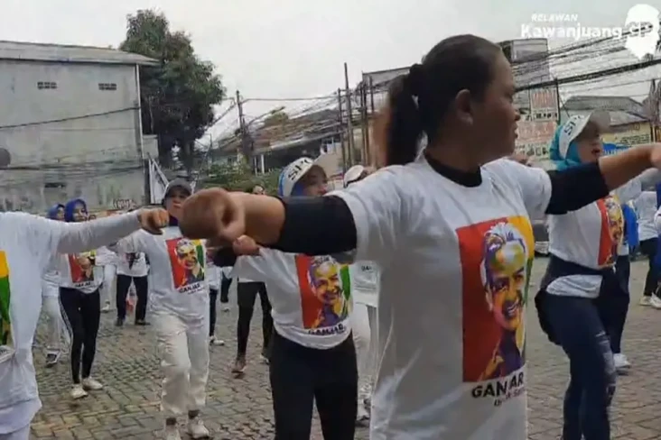Gaet Emak-emak, KawanJuang...