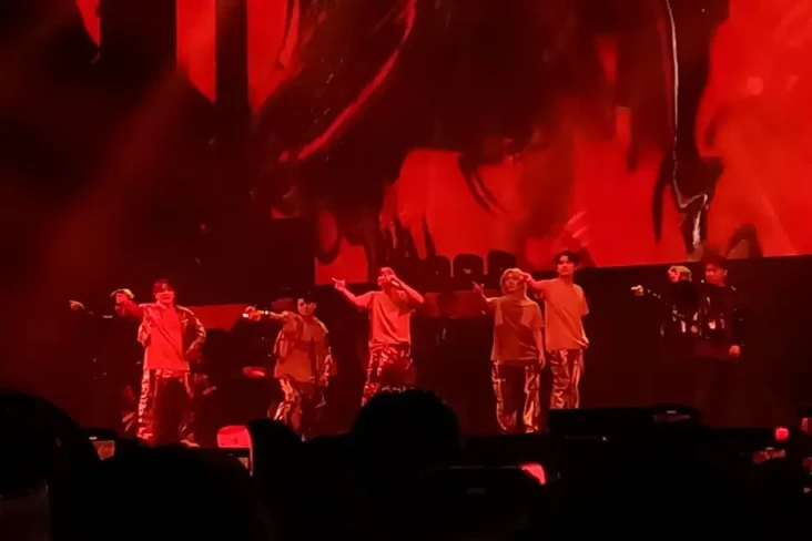Tanpa Jinhwan, iKonic...