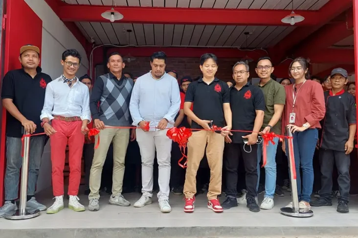 Tambah Ekspansi, Rojo...