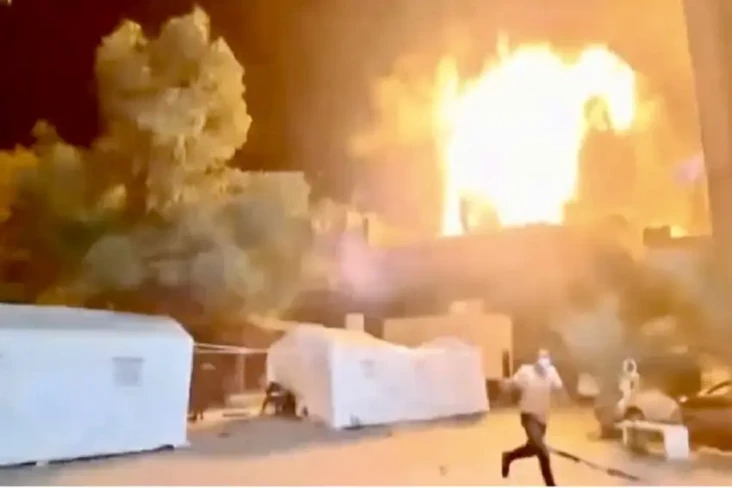 Israel Bombardir Kompleks...