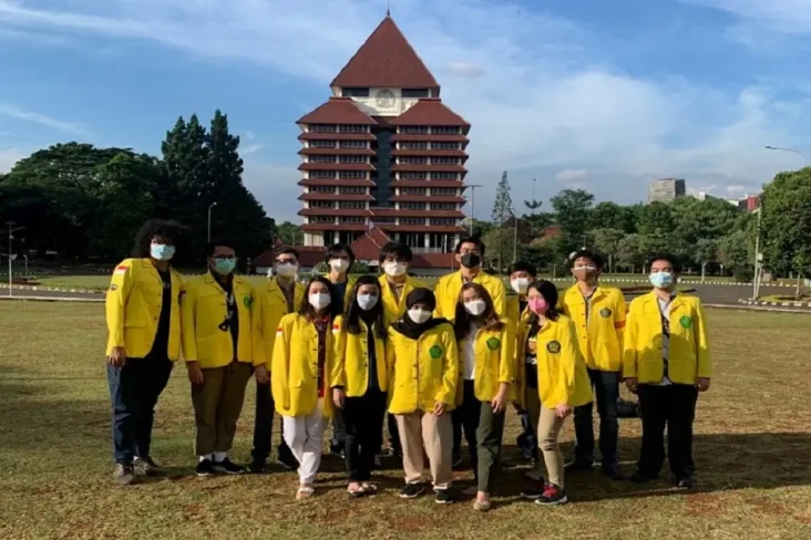 7 Jurusan Kuliah dengan...