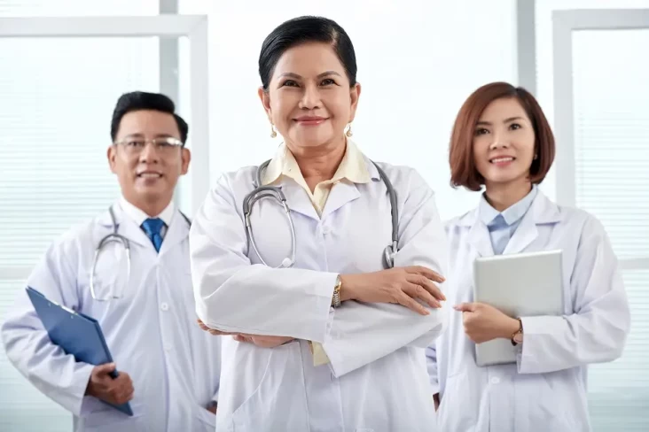 Intip Besaran Gaji Dokter...