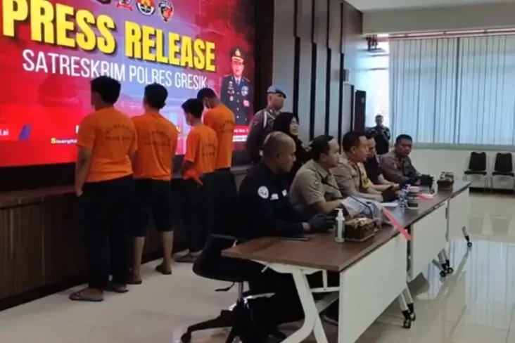 Buntut Kerusuhan Suporter...
