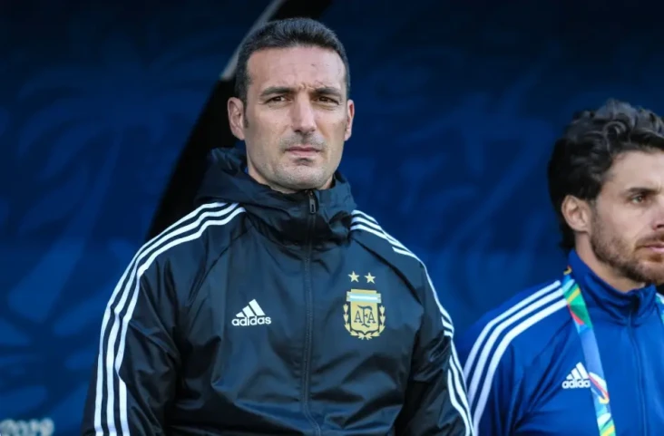 Lionel Scaloni Kirim...