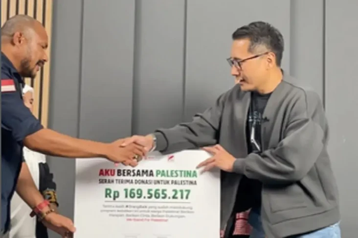 5 Artis Indonesia yang...
