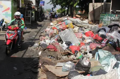 Timbunan Sampah di Indonesia...
