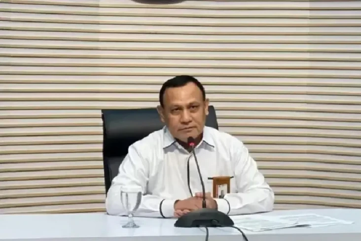 Eks Penyidik Sebut Penetapan...