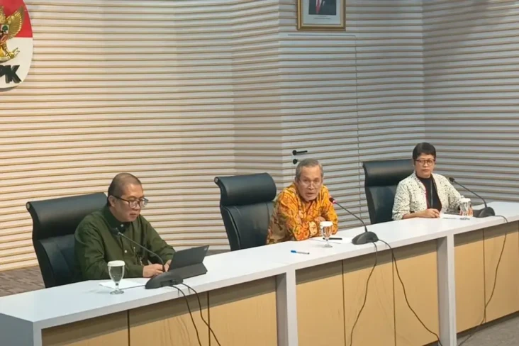 Berstatus Tersangka,...