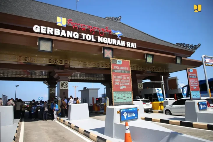 Seluruh Gerbang Tol...