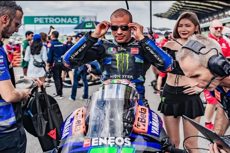 MotoGP Valencia 2023:...