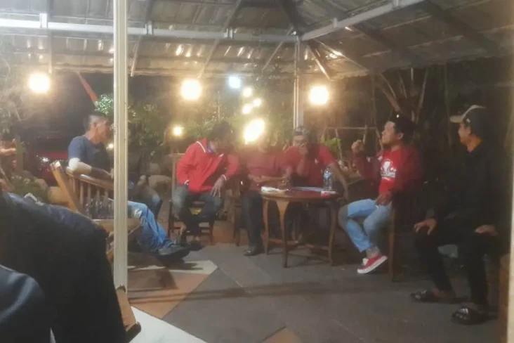 Temui Pendukung di Ciamis,...