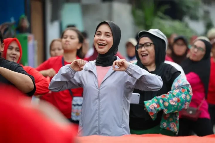 Warga Antusias dan Tak...