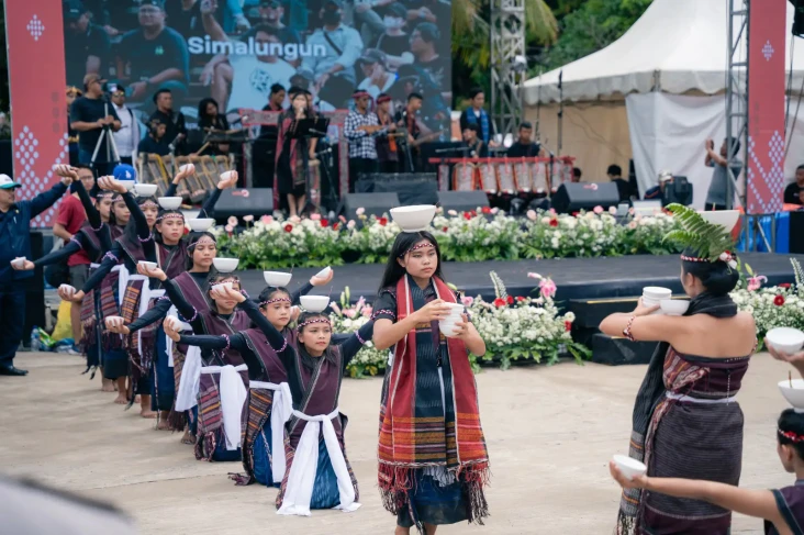 Pesta Rakyat Danau Toba...