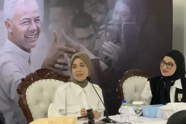 Rayakan Ulang Tahun...
